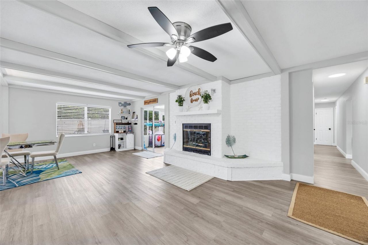 2952 Carriage Drive, South Daytona, FL 32119 Photo
