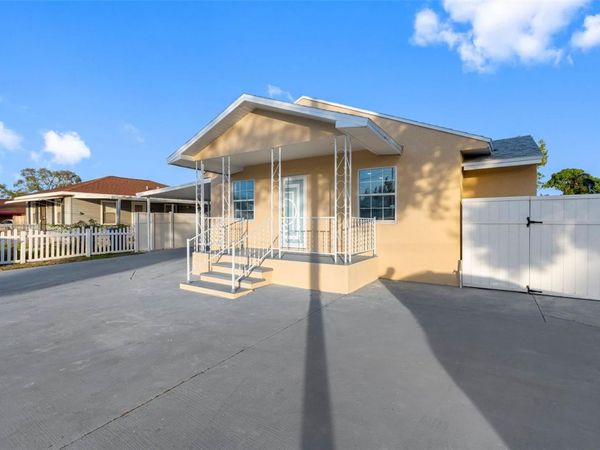 7223 N CLARK AVENUE, TAMPA, FL 33614