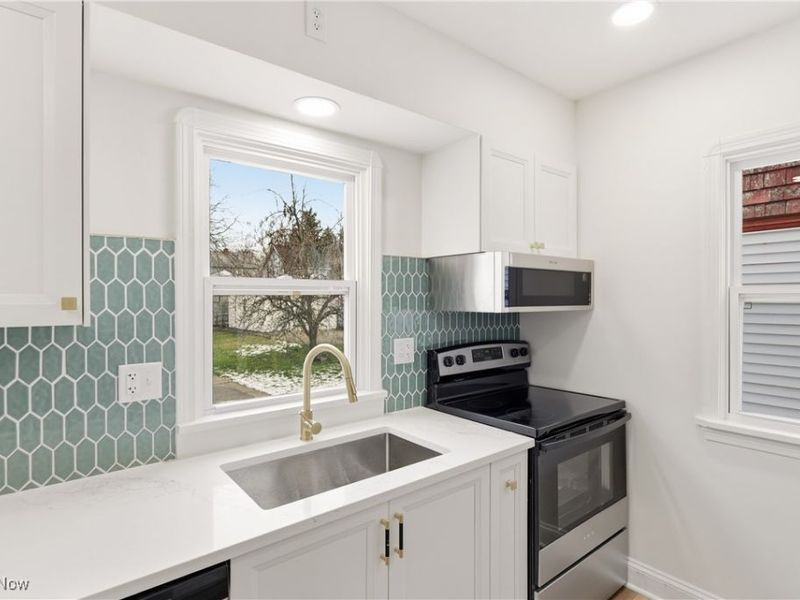 4712 Stickney Avenue, Cleveland, OH 44144 Photo 28