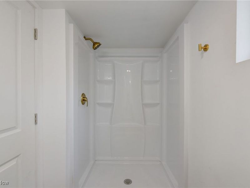 4712 Stickney Avenue, Cleveland, OH 44144 Photo 43