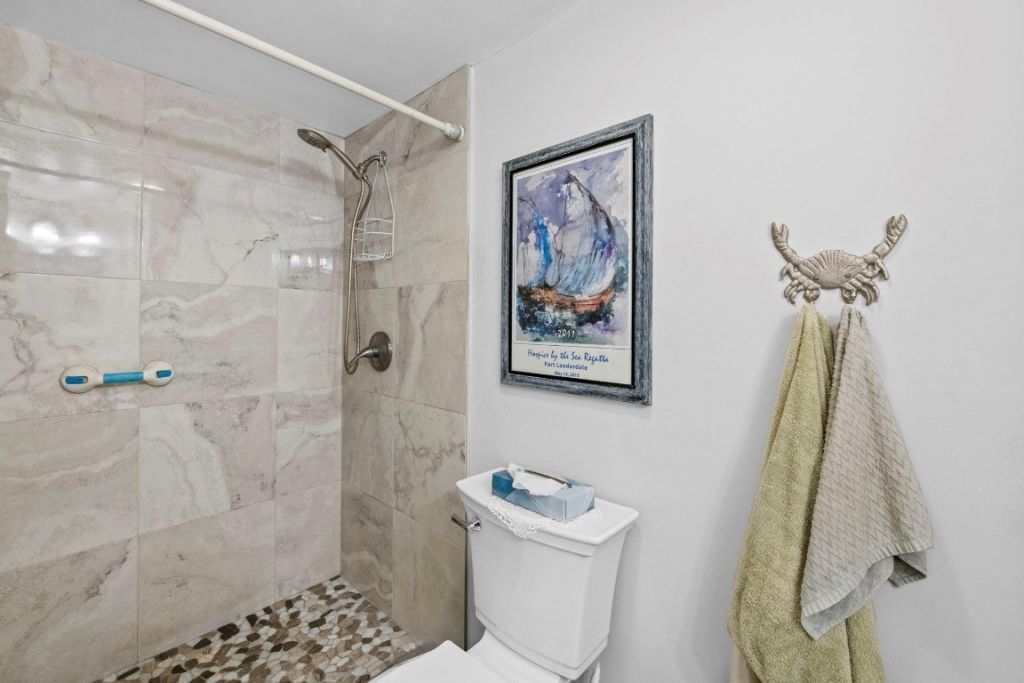 1319 E Hillsboro Boulevard, Unit 111, Deerfield Beach, FL 33441 Photo