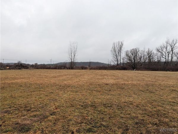 13870 Indian Falls Road, Akron, NY 14001