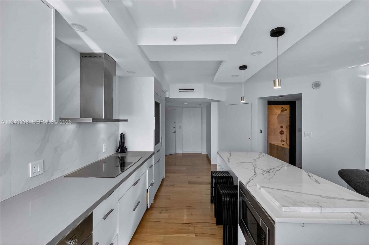 1330 West Ave, Unit 3014, Miami Beach, FL 33139 Photo