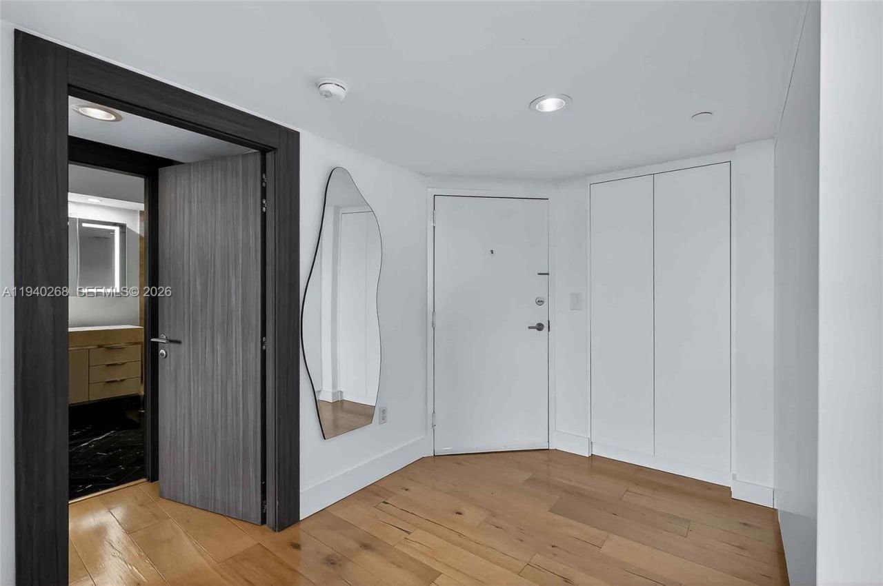 1330 West Ave, Unit 3014, Miami Beach, FL 33139 Photo