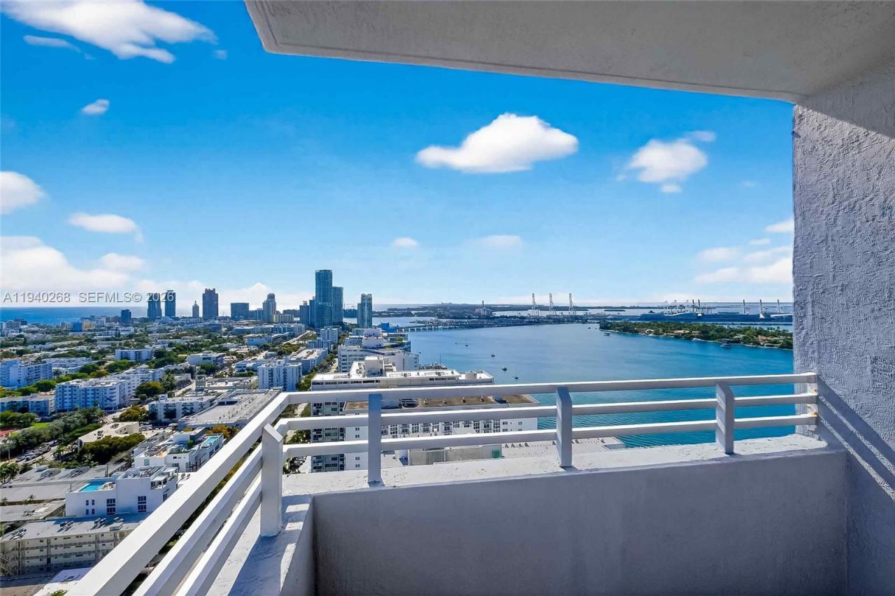 1330 West Ave, Unit 3014, Miami Beach, FL 33139 Photo