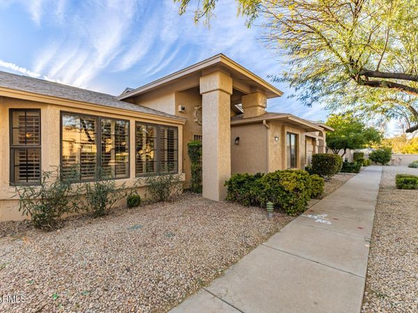 20241 N BROKEN ARROW Drive, Sun City West, AZ 85375