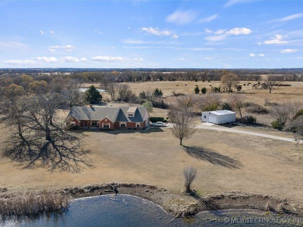 14823 US Hwy 77, Springer, OK 73458