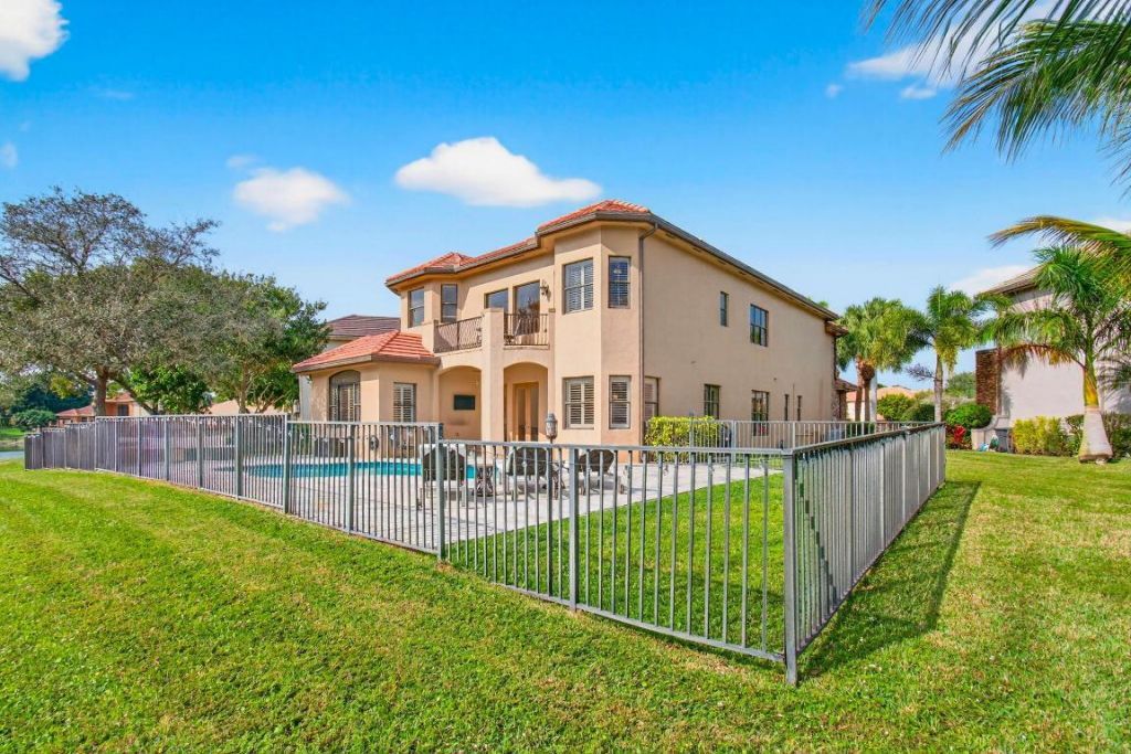 3415 Collonade Drive, Wellington, FL 33449 Photo