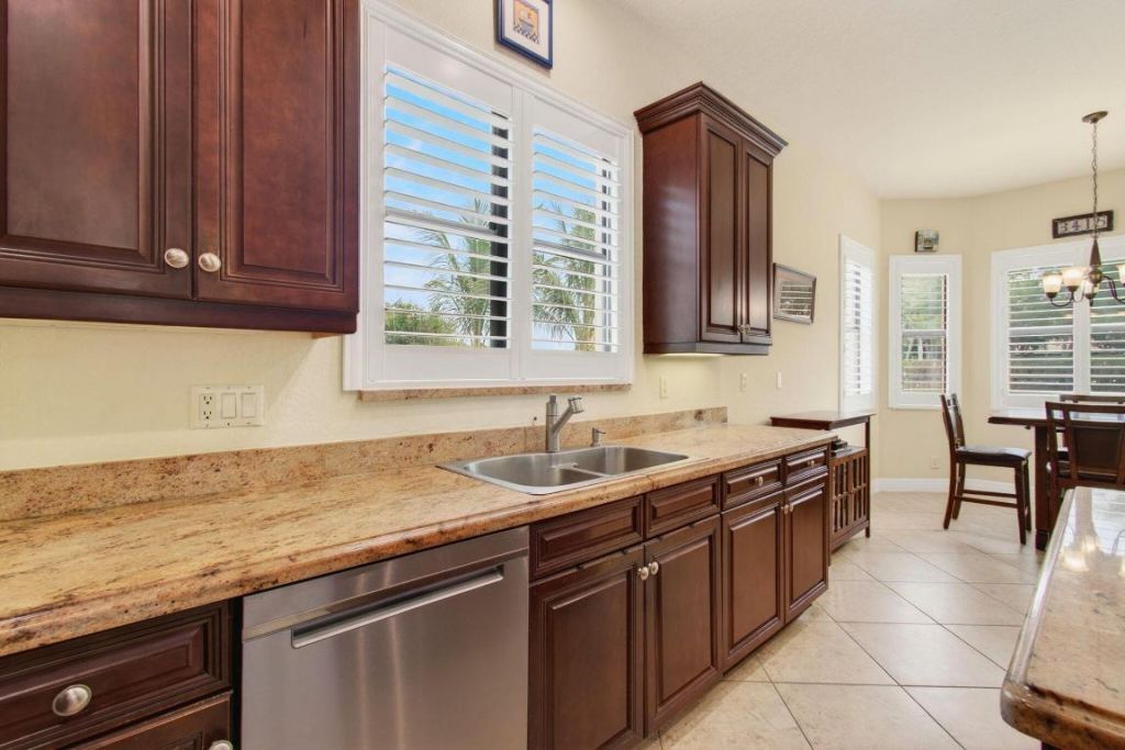 3415 Collonade Drive, Wellington, FL 33449 Photo