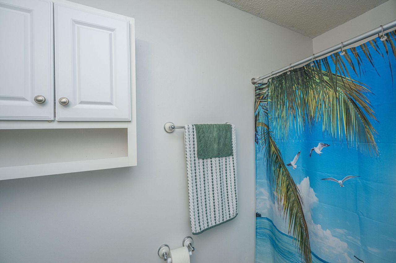 721 Temple Road Photo 17