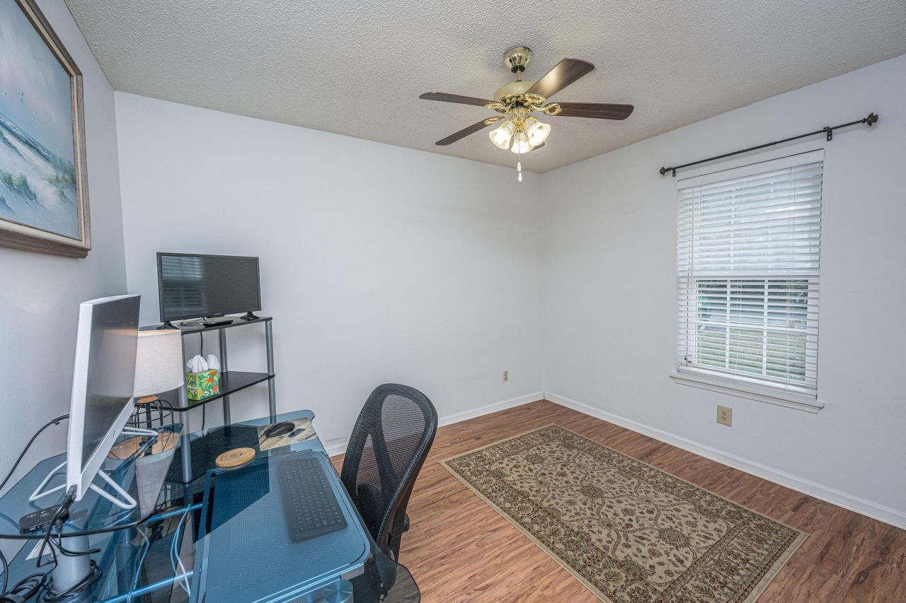 721 Temple Road Photo 19