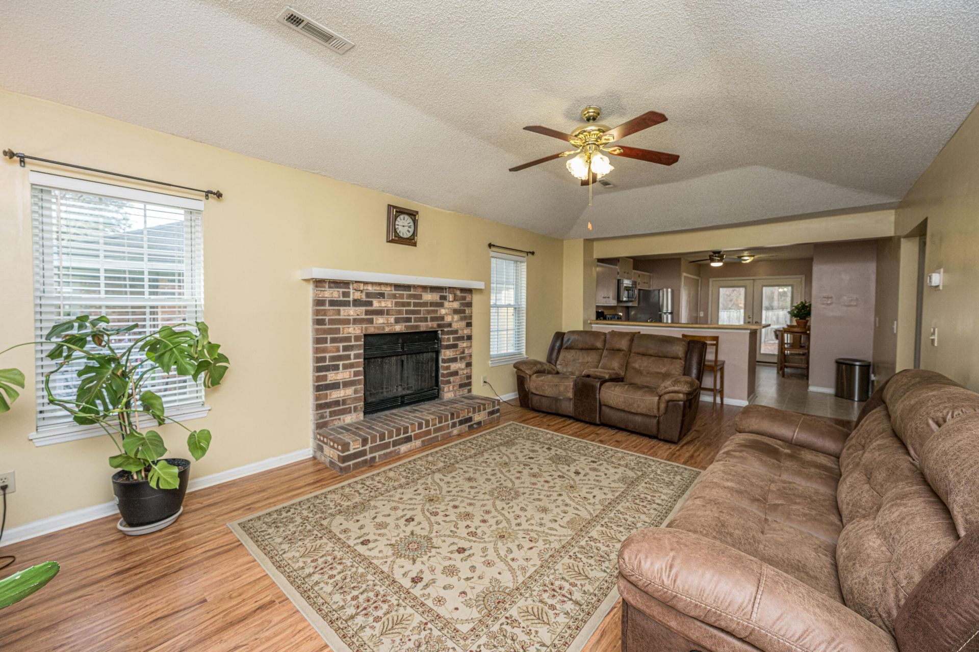 721 Temple Road Photo 4