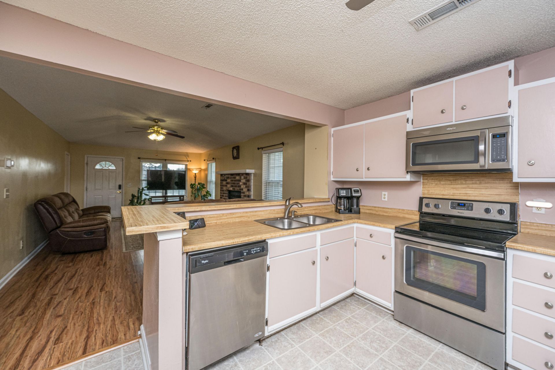721 Temple Road Photo 5