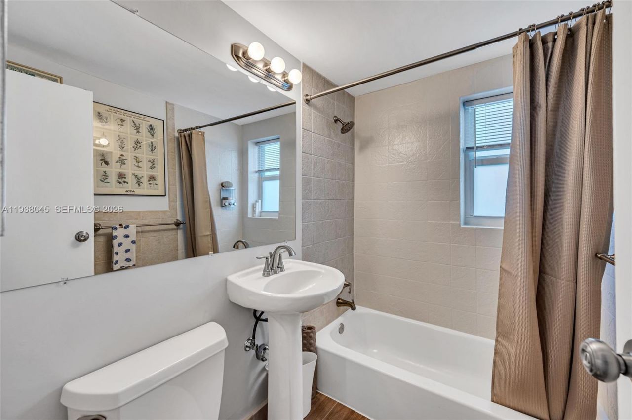 7621 SW 55th Ave, Unit 22B, Miami, FL 33143 Photo