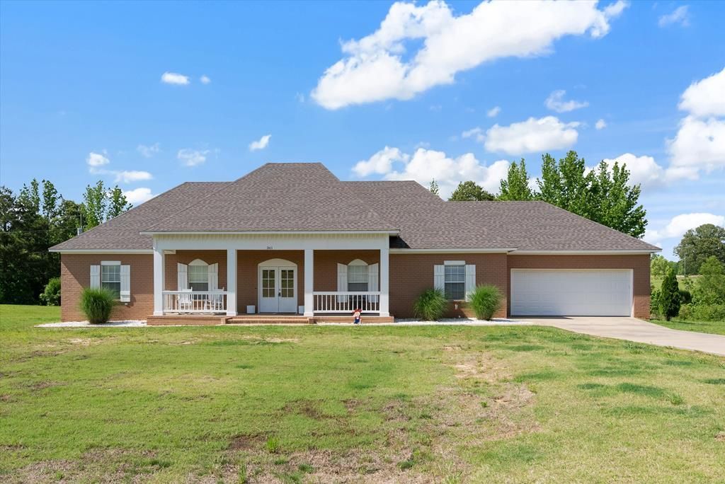 361 Cherry Bark Lane, Courtland, MS 38620 Main Photo