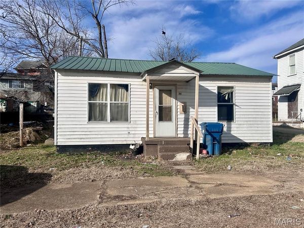305 N 8th Street, Poplar Bluff, MO 63901