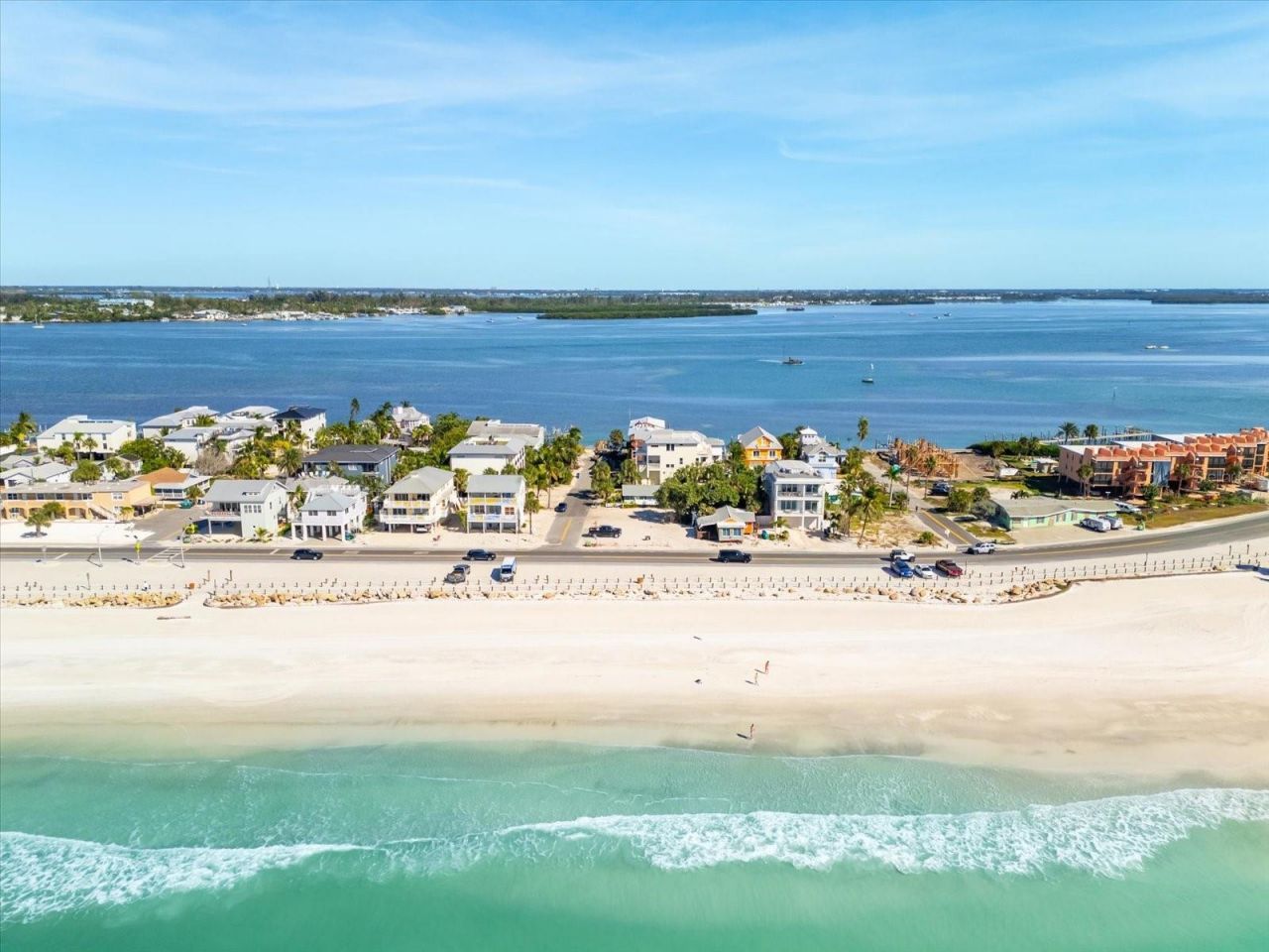 103 12th Street S, Bradenton Beach, FL 34217 Photo