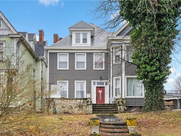 219 Pennsylvania Avenue, East Liverpool, OH 43920