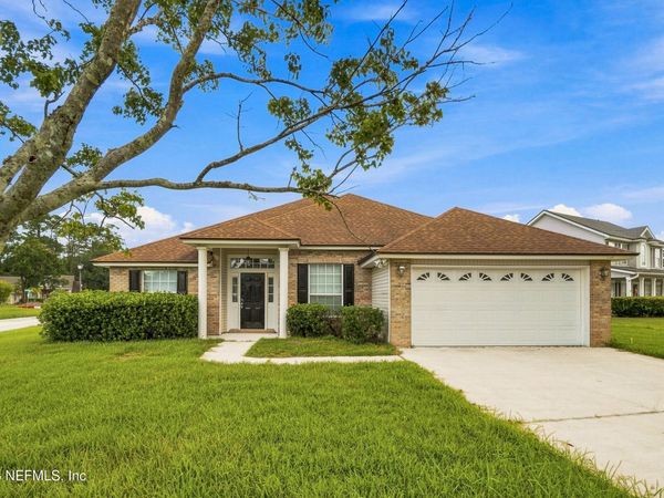 1109 SEATTLE SLEW Lane, Jacksonville, FL 32218