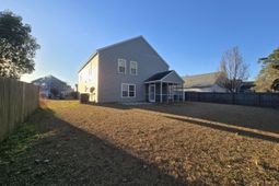 1070 Briar Rose Lane photo 4