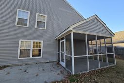 1070 Briar Rose Lane photo 4