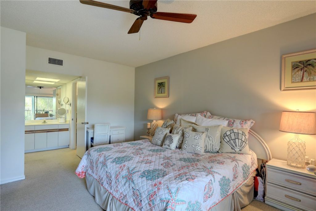 6175 S Mirror Lake Drive, Unit 306, Sebastian, FL 32958 Photo