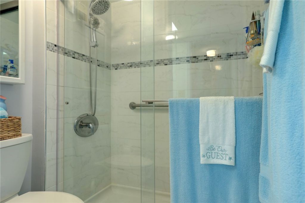 6175 S Mirror Lake Drive, Unit 306, Sebastian, FL 32958 Photo