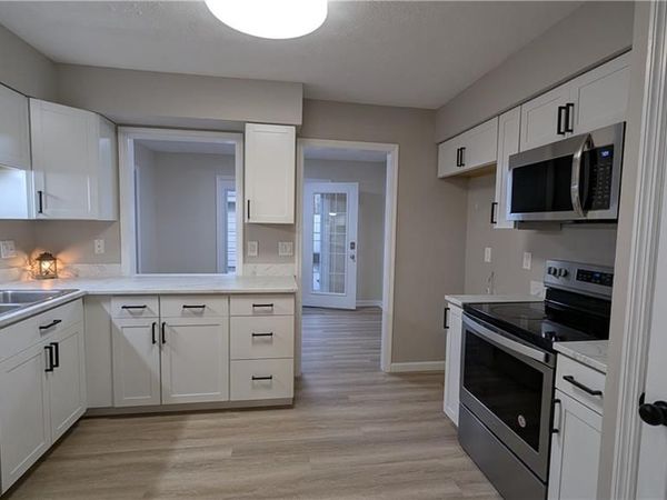 7809 Capitol Hill Lane, Dayton, OH 45459