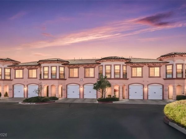 30 Via Vasari, Unit 104, Henderson, NV 89011