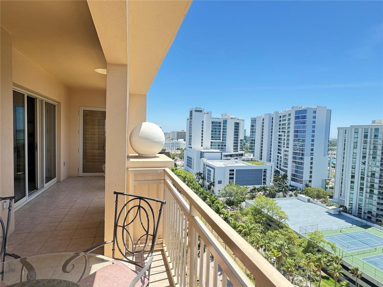 1111 Ritz Carlton Drive, Unit 1404, Sarasota, FL 34236 Photo