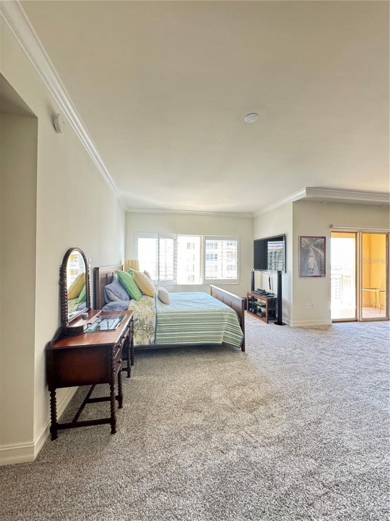 1111 Ritz Carlton Drive, Unit 1404, Sarasota, FL 34236 Photo