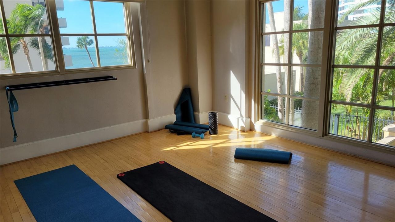 1111 Ritz Carlton Drive, Unit 1404, Sarasota, FL 34236 Photo