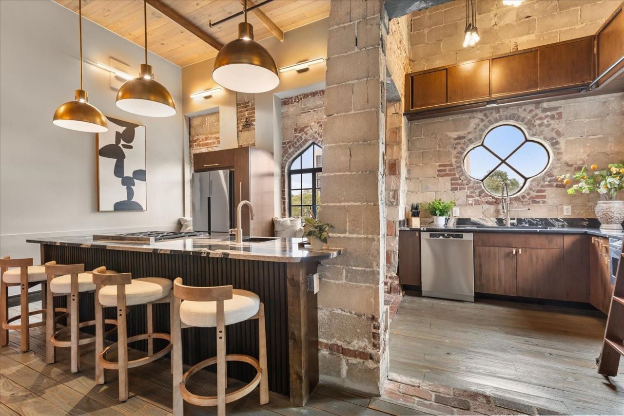 601 E Ridgewood Street, Orlando, FL 32803 Photo