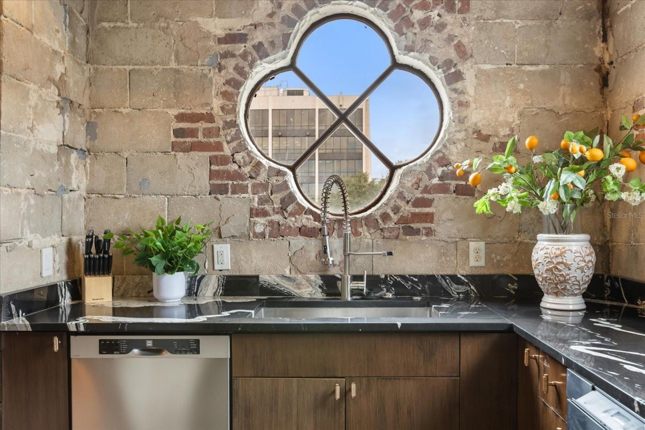 601 E Ridgewood Street, Orlando, FL 32803 Photo