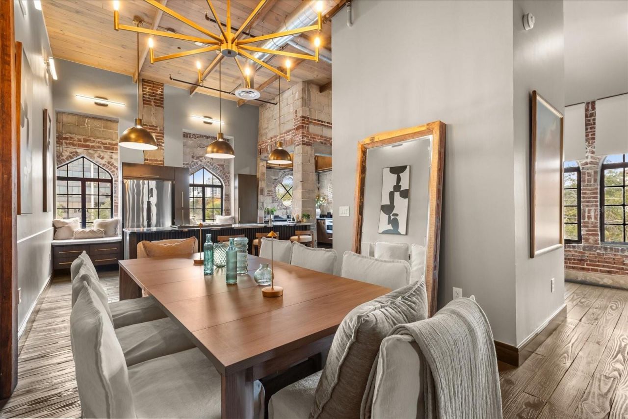 601 E Ridgewood Street, Orlando, FL 32803 Photo