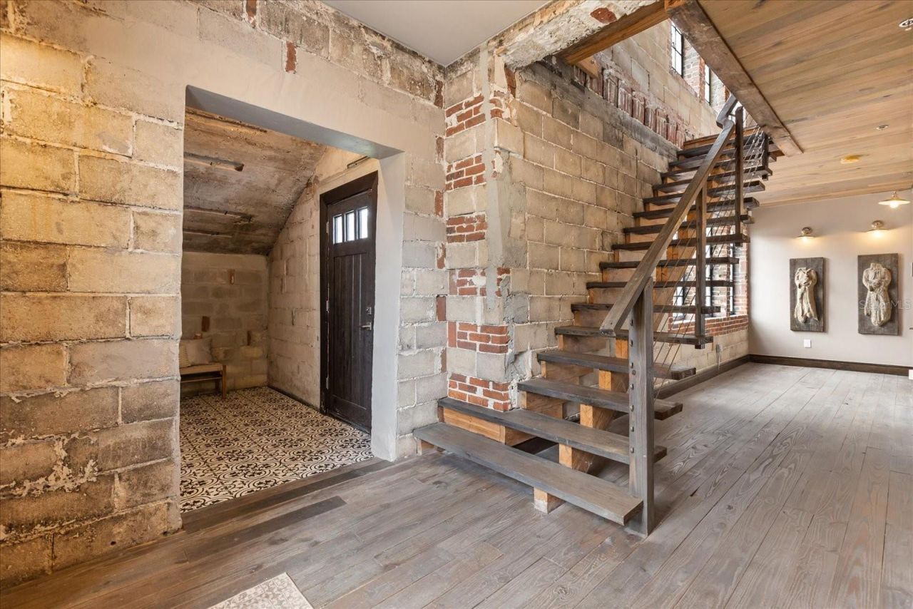 601 E Ridgewood Street, Orlando, FL 32803 Photo