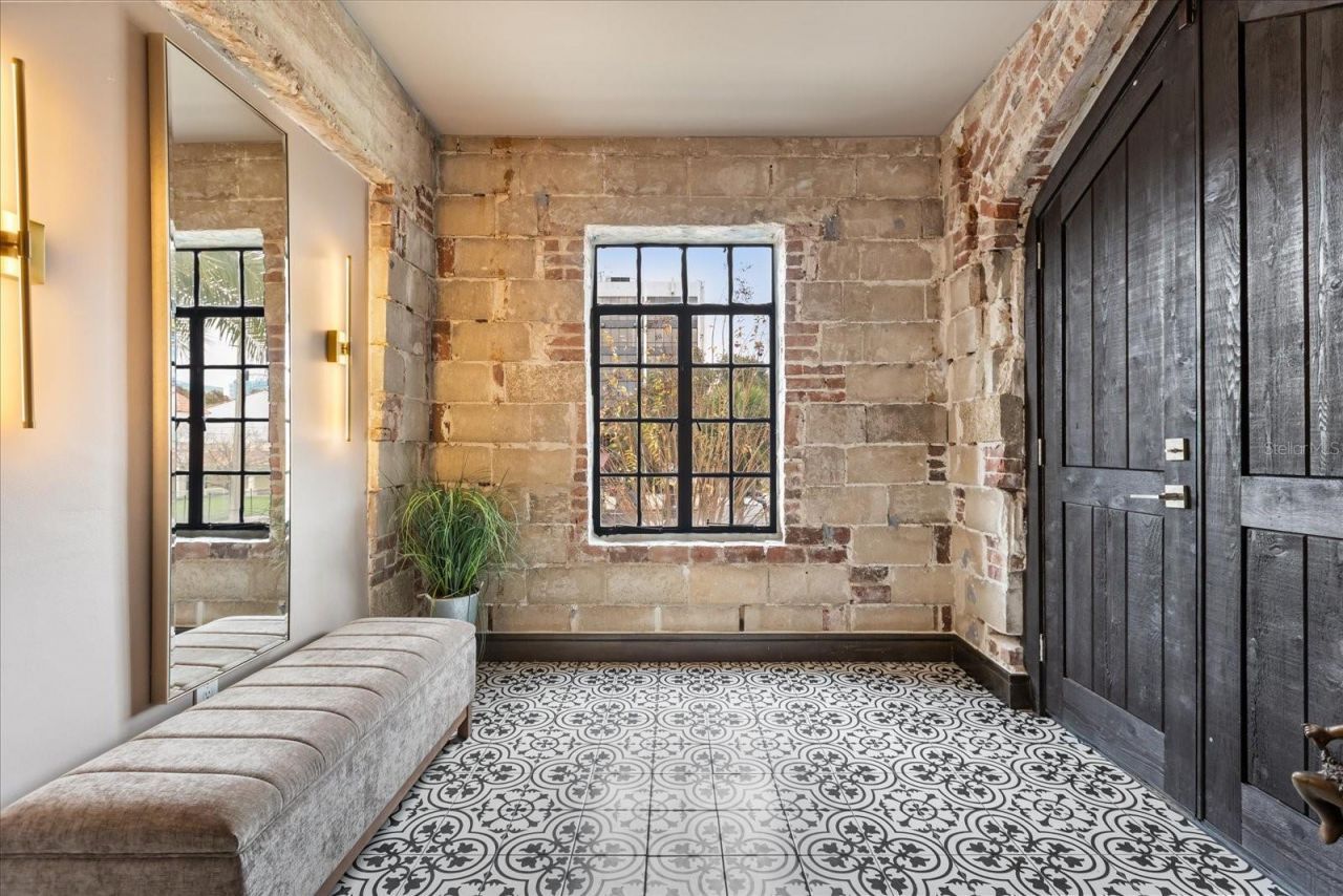 601 E Ridgewood Street, Orlando, FL 32803 Photo