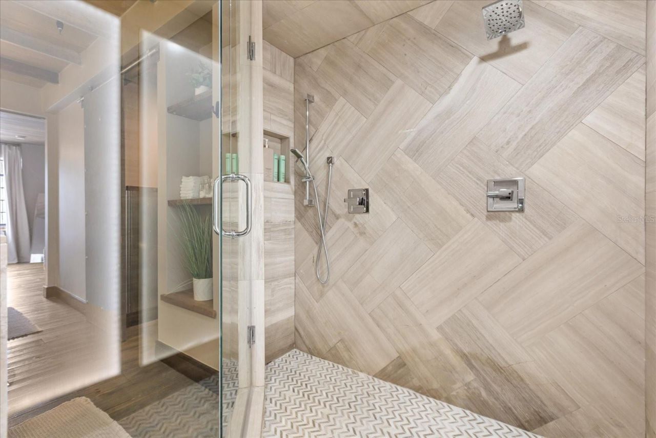 601 E Ridgewood Street, Orlando, FL 32803 Photo