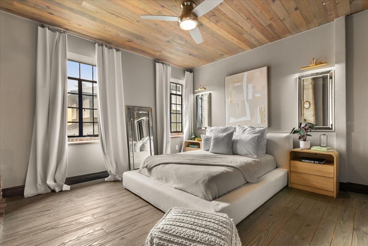 601 E Ridgewood Street, Orlando, FL 32803 Photo