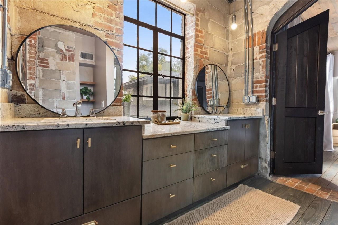 601 E Ridgewood Street, Orlando, FL 32803 Photo