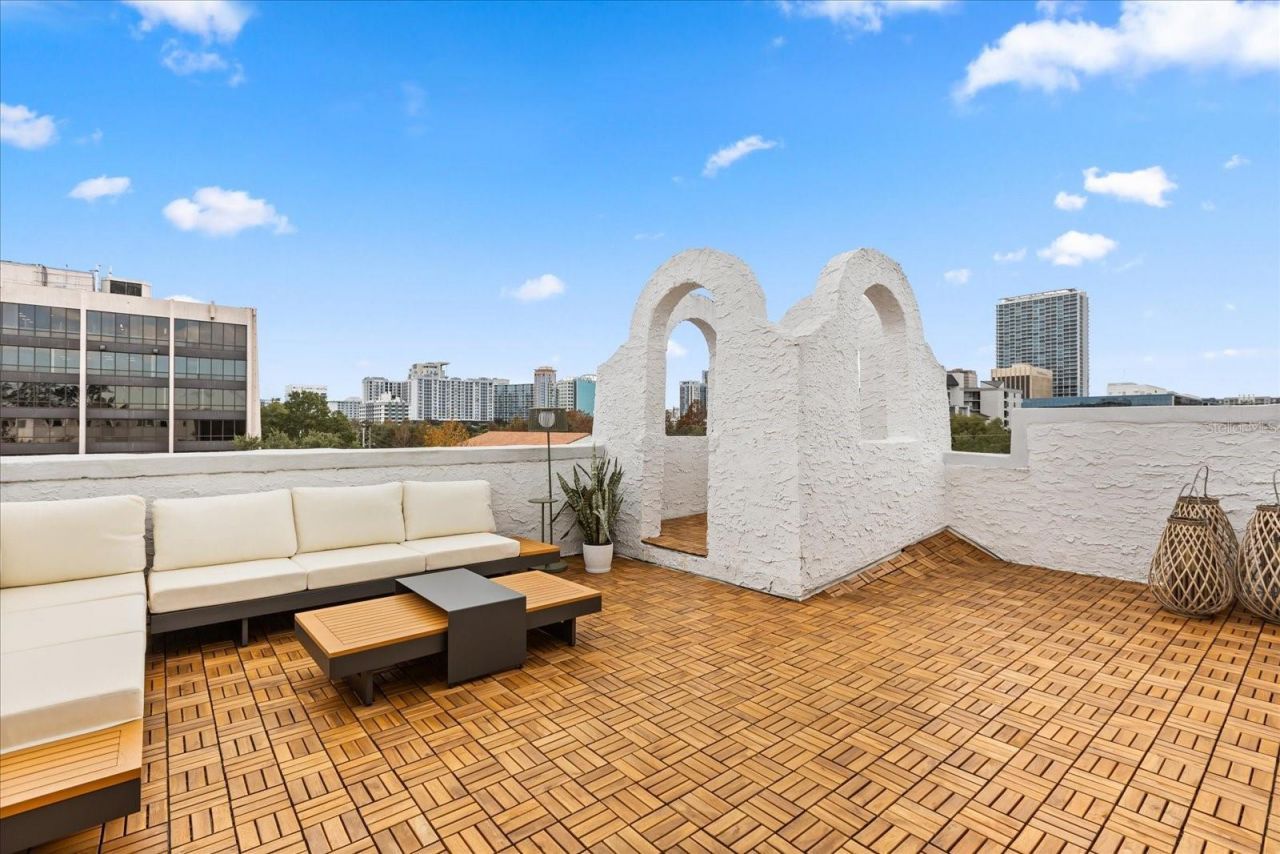 601 E Ridgewood Street, Orlando, FL 32803 Photo