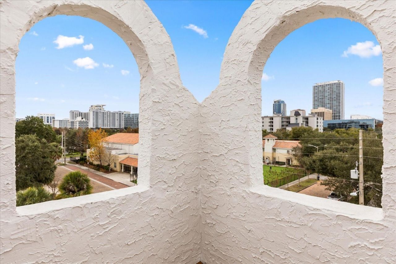 601 E Ridgewood Street, Orlando, FL 32803 Photo