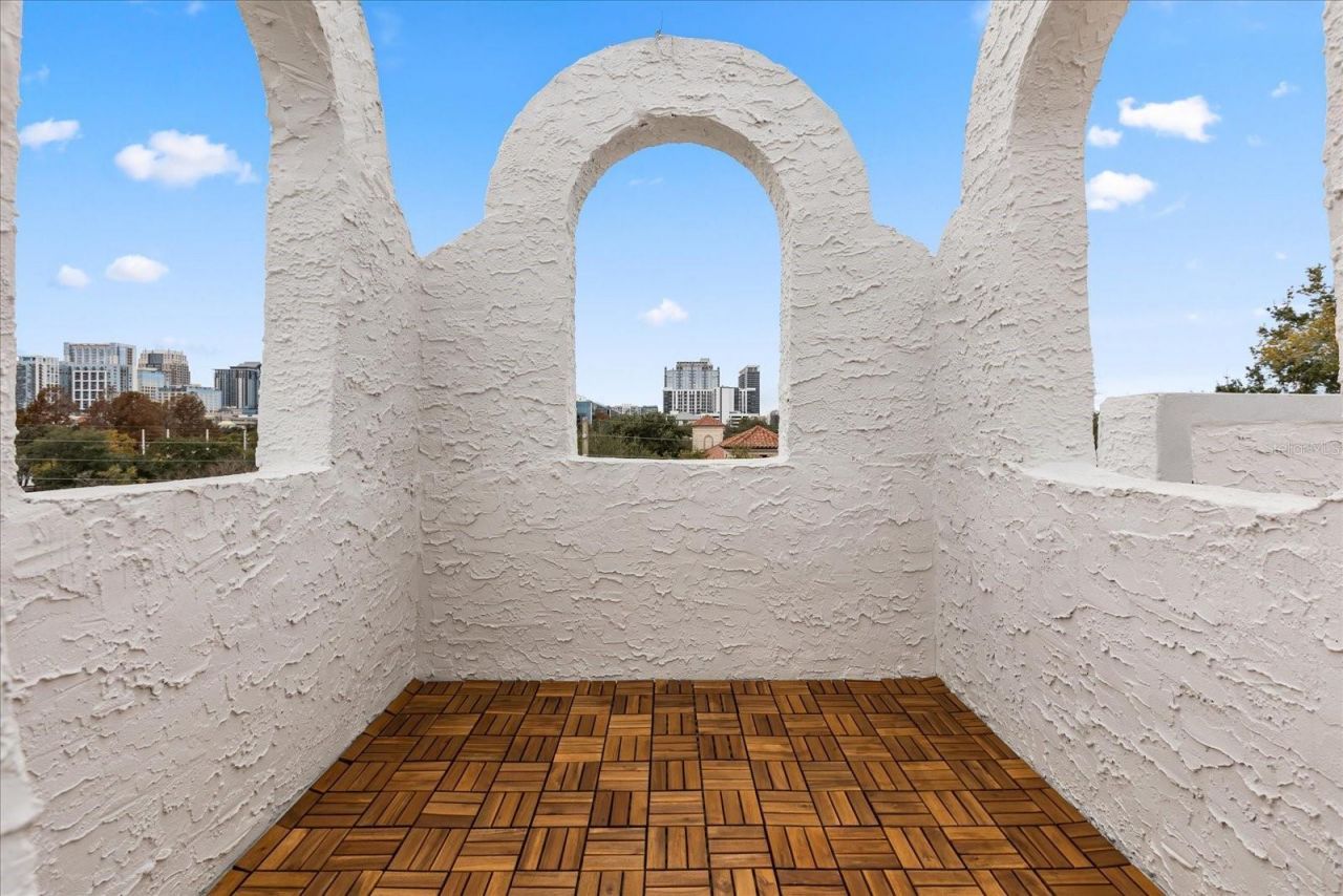 601 E Ridgewood Street, Orlando, FL 32803 Photo