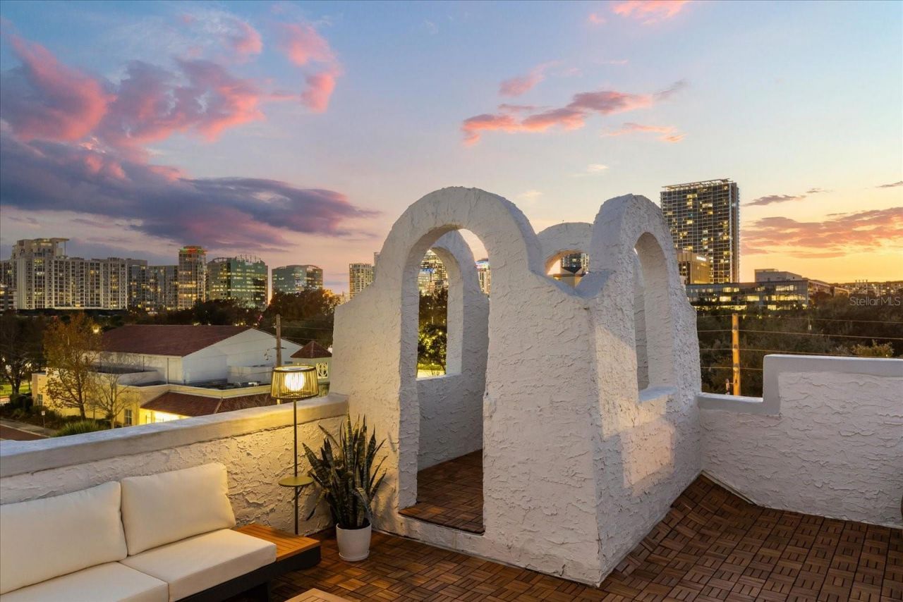 601 E Ridgewood Street, Orlando, FL 32803 Photo