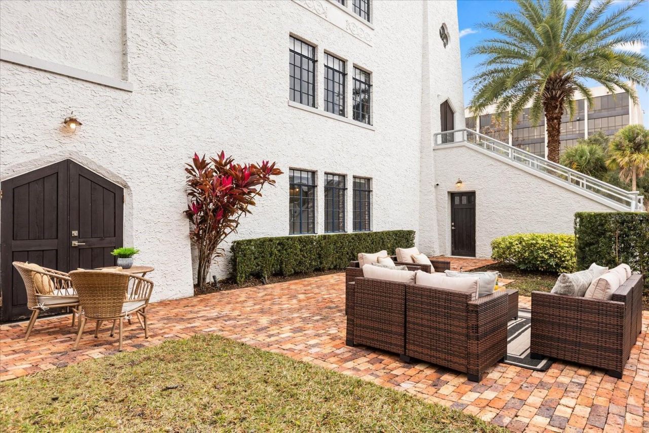 601 E Ridgewood Street, Orlando, FL 32803 Photo