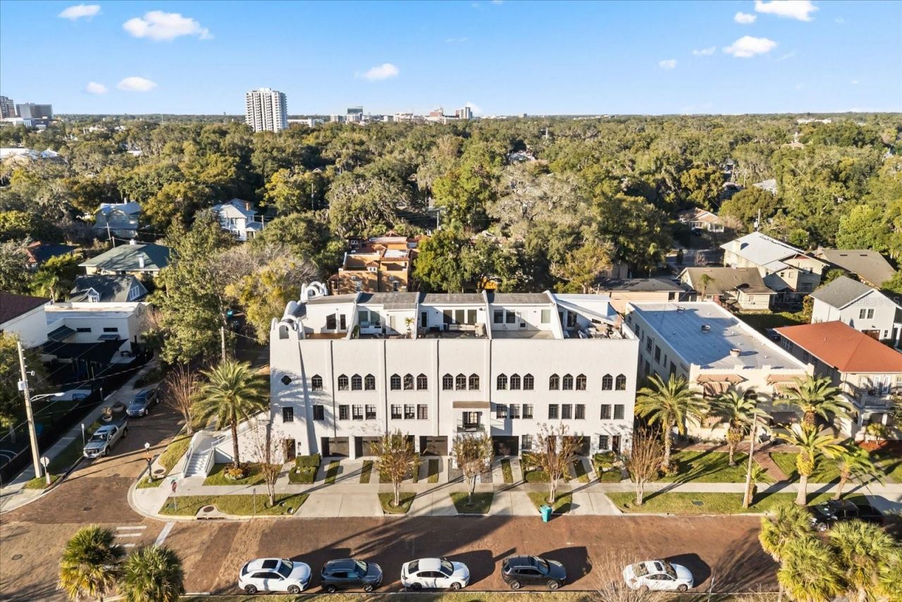 601 E Ridgewood Street, Orlando, FL 32803 Photo