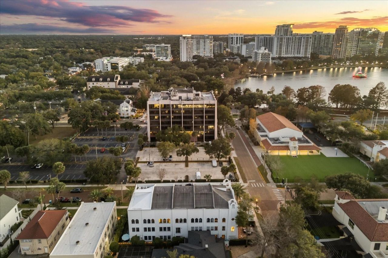 601 E Ridgewood Street, Orlando, FL 32803 Photo