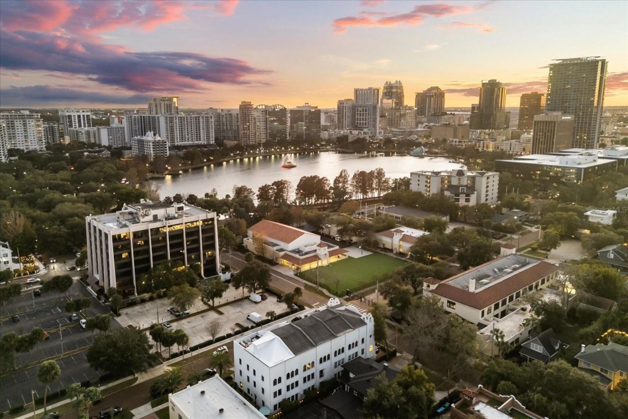 601 E Ridgewood Street, Orlando, FL 32803 Photo