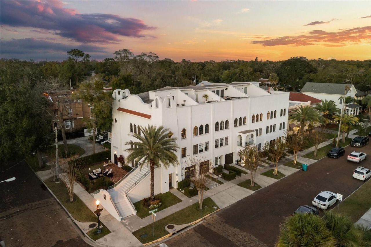 601 E Ridgewood Street, Orlando, FL 32803 Photo