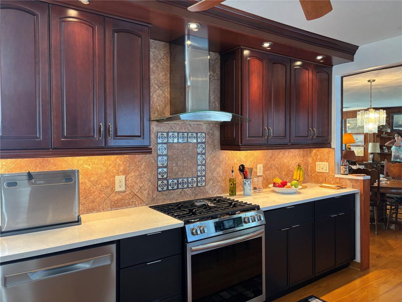 173 Devon Drive, Clearwater Beach, FL 33767 Photo